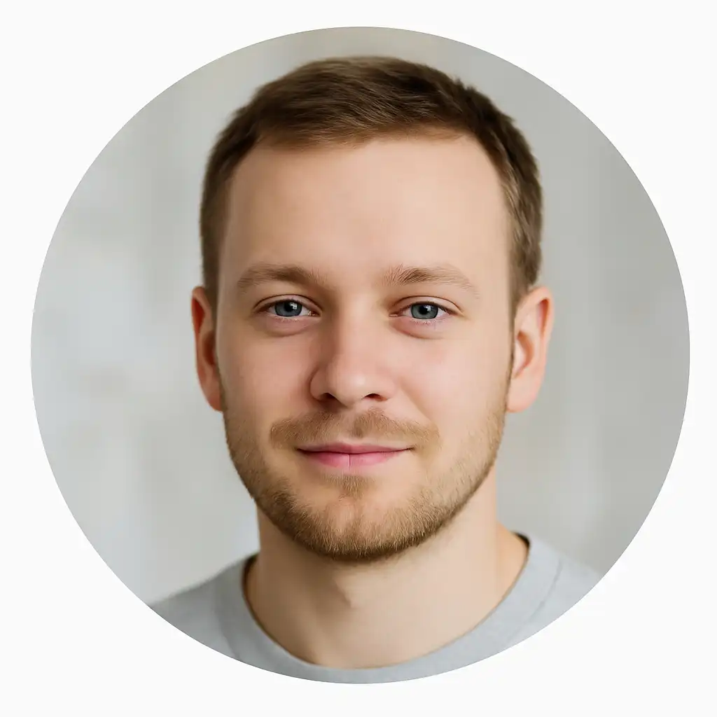 Максим — редактор новостей